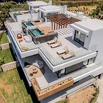 Villa Vida - Luxury Panorama Seaview Penthouse In Organic-Boho Design With Pool, Gym, Spa