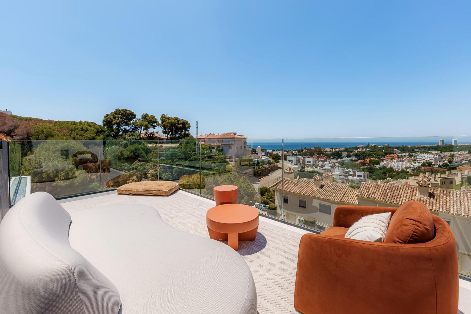 Vida - Luxury Panorama Seaview Penthouse In Organic-boho Design With Pool, Gym, Marbella