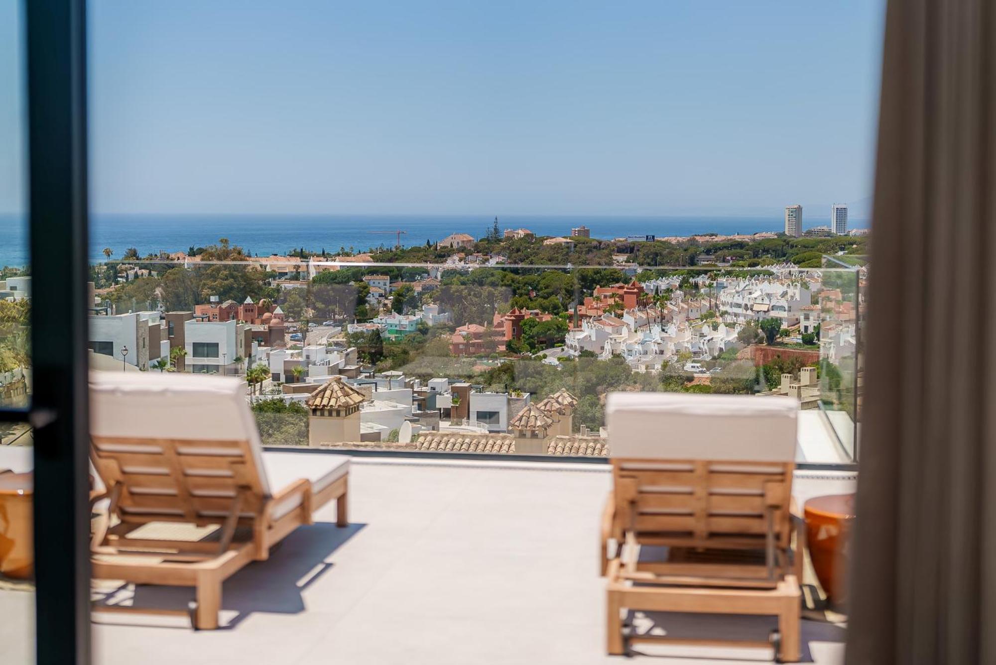 Lägenhet Vida - Luxury Panorama Seaview Penthouse In Organic-boho Design With Pool, Gym, Marbella
