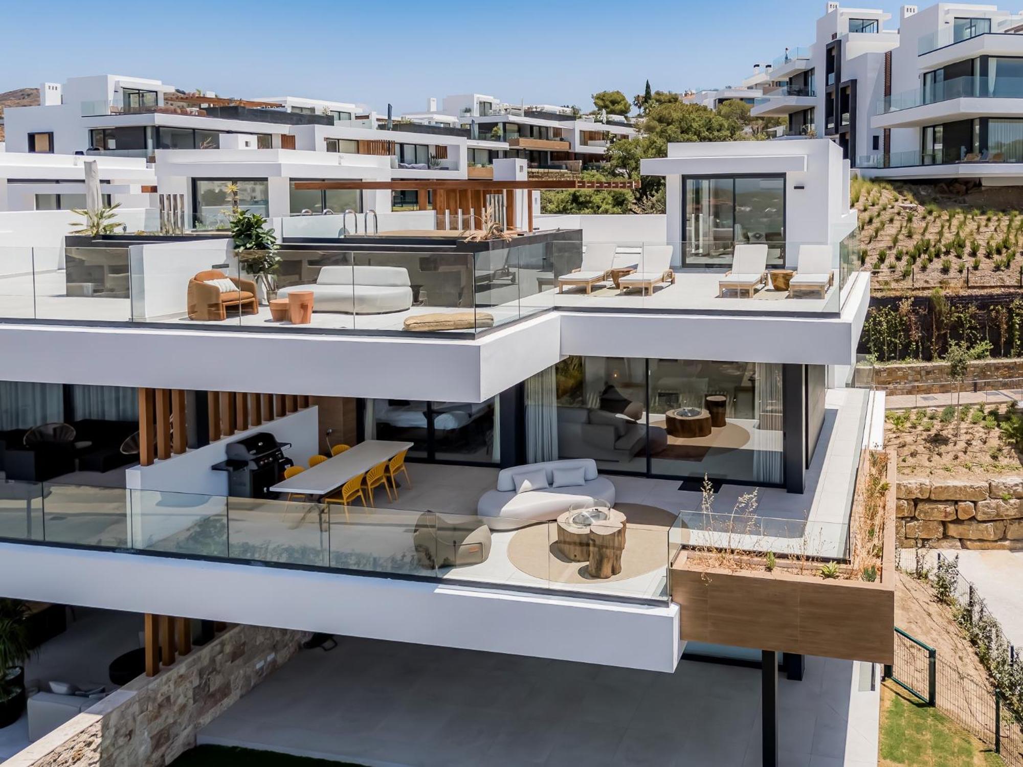 Vida - Luxury Panorama Seaview Penthouse In Organic-boho Design With Pool, Gym,